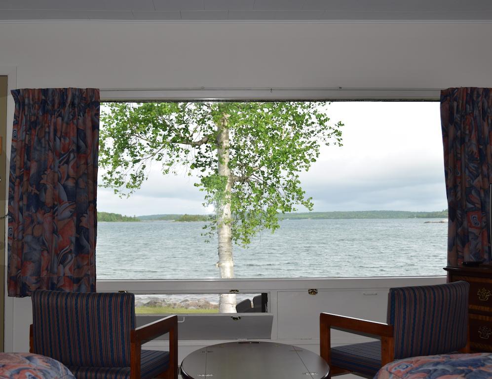 Carolyn Beach Inn Thessalon Luaran gambar