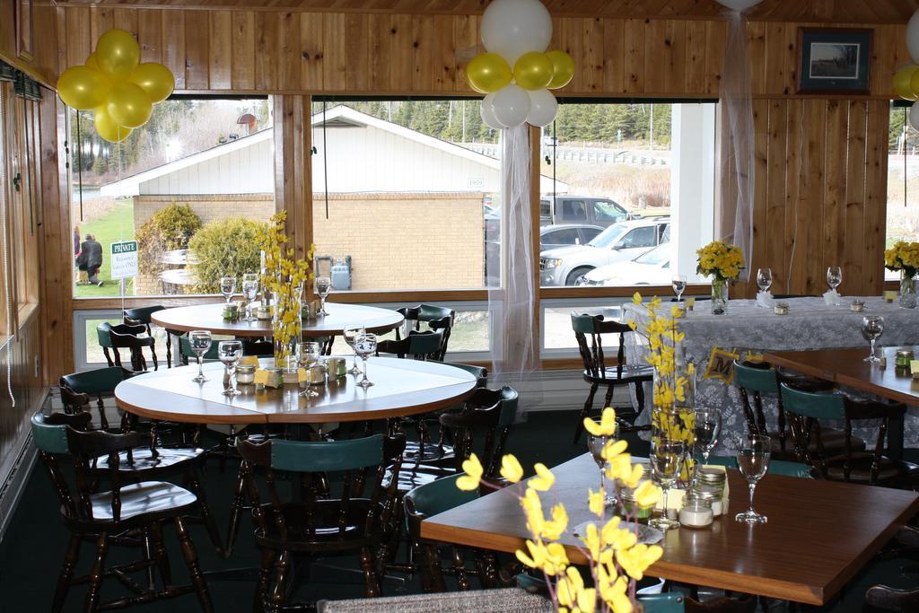 Carolyn Beach Inn Thessalon Luaran gambar
